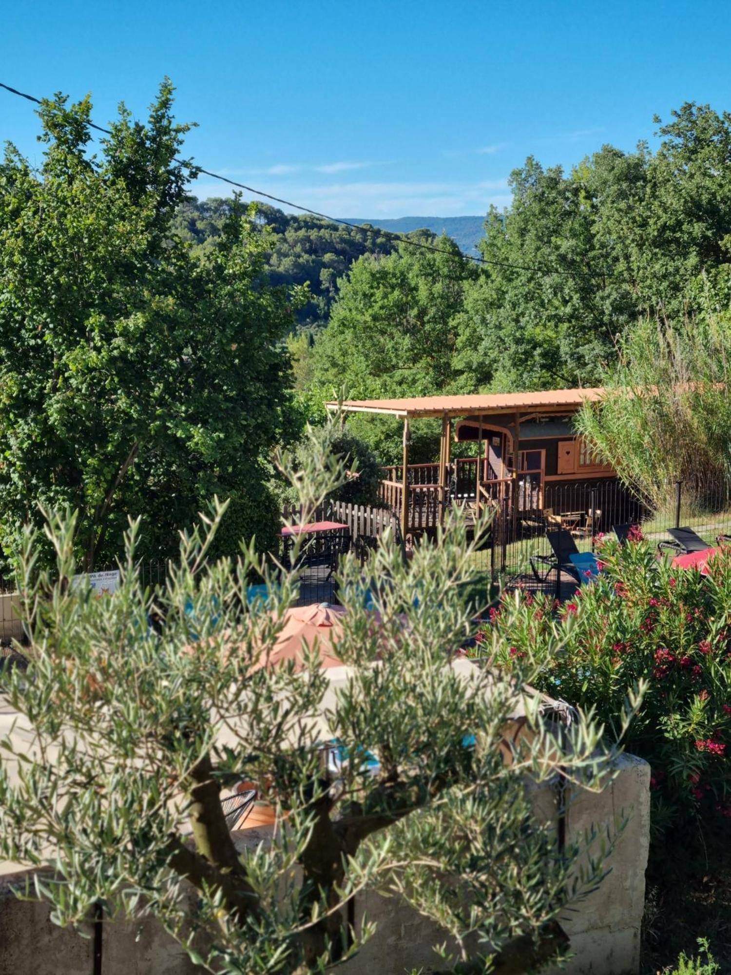L'Oustaou Du Luberon Et Spa Villelaure Ngoại thất bức ảnh