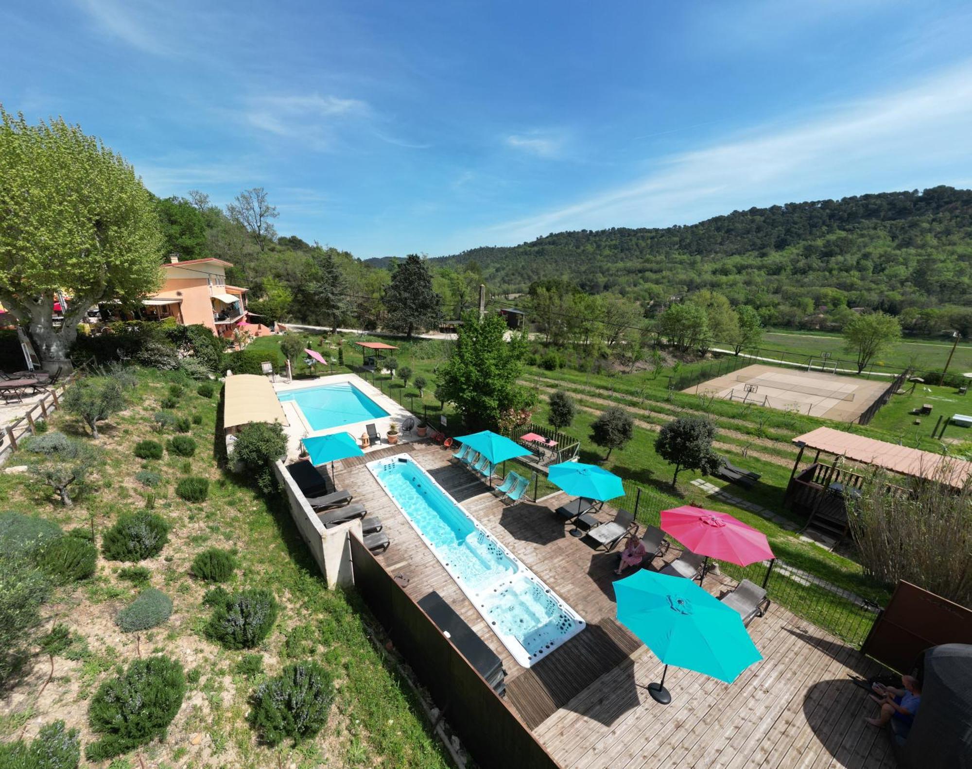 L'Oustaou Du Luberon Et Spa Villelaure Ngoại thất bức ảnh