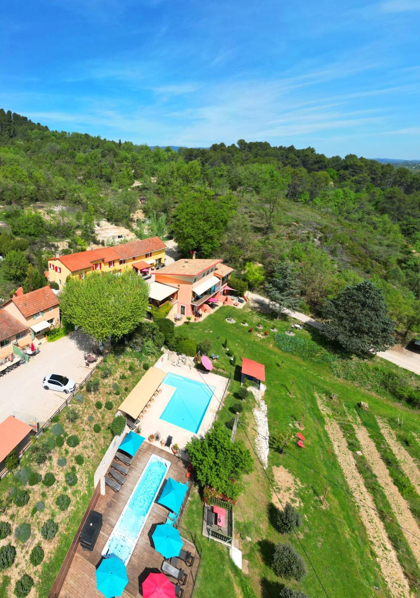 L'Oustaou Du Luberon Et Spa Villelaure Ngoại thất bức ảnh