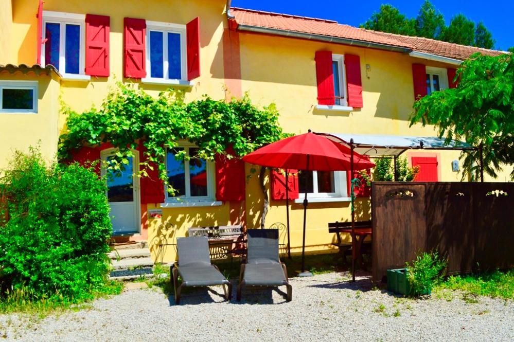 L'Oustaou Du Luberon Et Spa Villelaure Ngoại thất bức ảnh