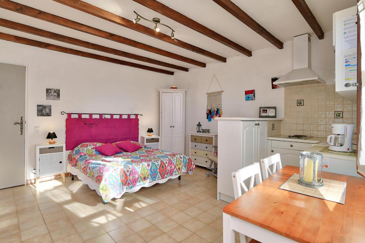 L'Oustaou Du Luberon Et Spa Villelaure Ngoại thất bức ảnh