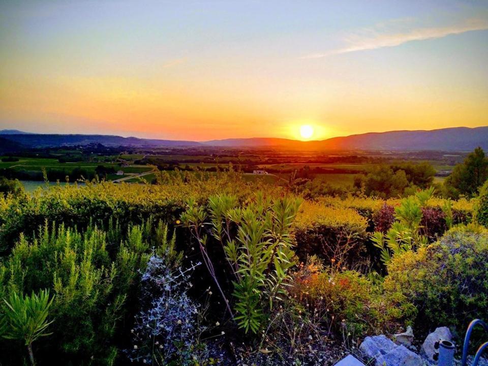 L'Oustaou Du Luberon Et Spa Villelaure Ngoại thất bức ảnh